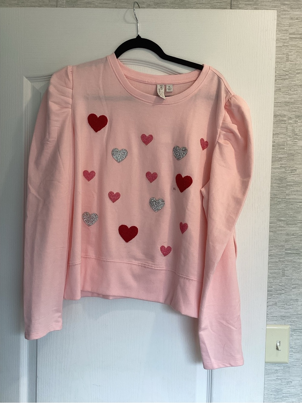 Cato Pink blouse with Red and Silver Heart Appliqués XL BNWT